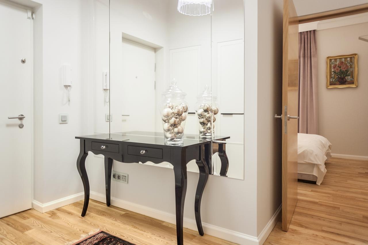 Căn hộ Swietojanska Old Town Deluxe Apartament Warsaw