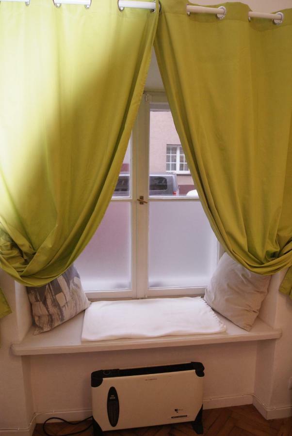 Cosy In The Old Town Apartment *