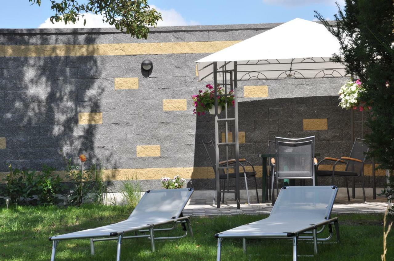 Be Well 3-rooms With Parking And Garden *