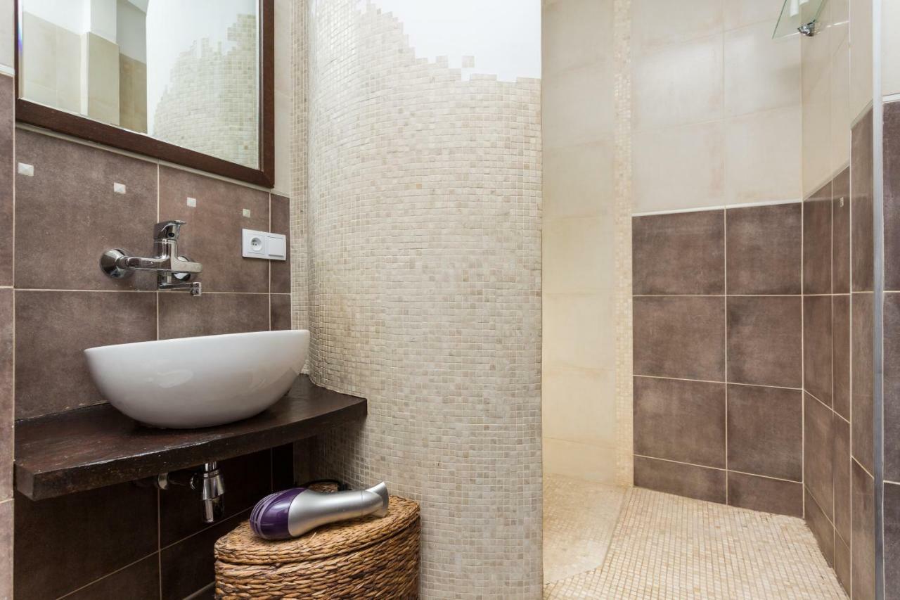 Shortstaypoland Krucza Apartment *