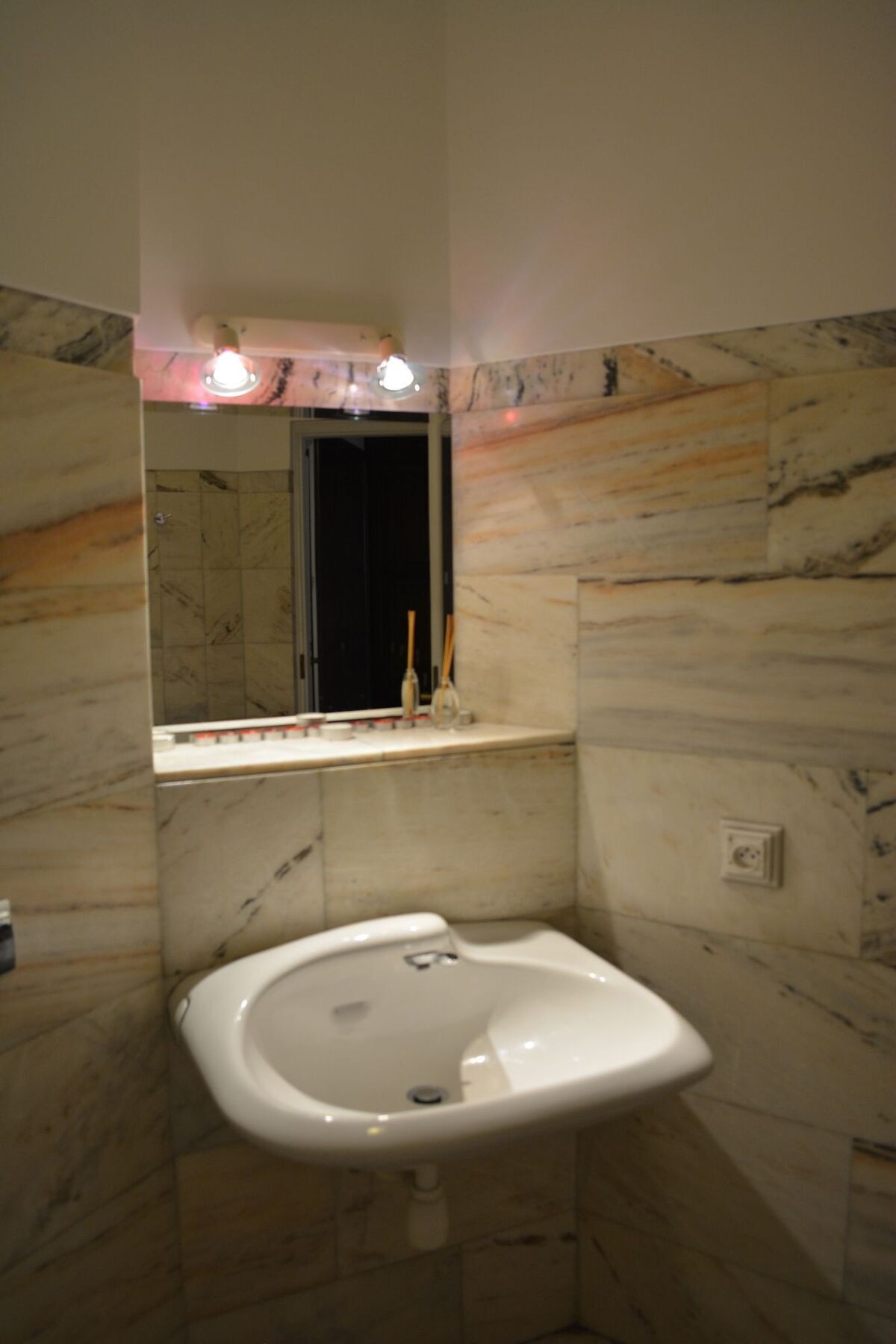Stara Ochota Hotel 2*