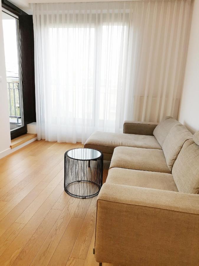 Apartment Come&stay Ochota Warsaw