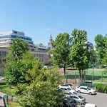 Rent Like Home - Wilcza 22A