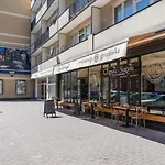 Rent Like Home - Wilcza 22A