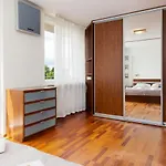 Apartments Warsaw Niecala Noclegi Renters