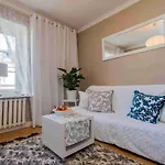 Apartamenty I Pokoje Nowy Swiat