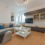 Szczesliwice Ochota P&O Serviced Apartments