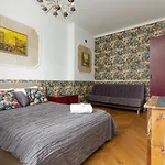 Apartment On The Warsaw Square By Noclegi Renters