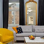 Lux Golden Apartment Praga Kepna By Renters Prestige
