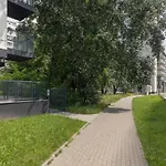 Metro Wilanowska Comfortable Apartment