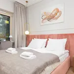Mennica Residence Apartments By Renters Prestige