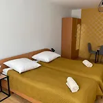 Pokoje Gościnne O-ES-HA