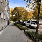 Labo Apartment Metro Pole Mokotowskie