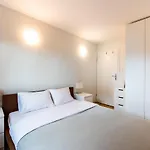 Metro Raclawicka Harmony Apartment