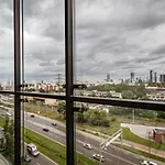 Apartament Wola Business Center Prymasa Street