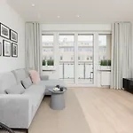 Srodmiescie Modern Apartment Krucza By Renters Prestige