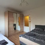 Wielunska Rooms
