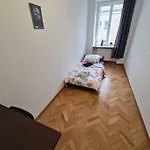 Fantastic Waw - O13 Room D