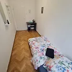 Fantastic Waw - O13 Room D