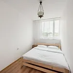 East Warsaw Koneser Apartment