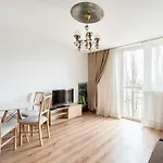 East Warsaw Koneser Apartment