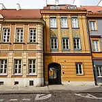 Quiet Apartment Koscielna Old Town