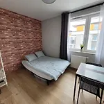 Una Apartments - Habicha I