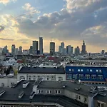 Warynskiego 9 - Piekna Panorama Miasta - Smart Tv 42 Cale - Wifi - Ekspres Kapsulkowy - W Pelni Wyposazona Kuchnia