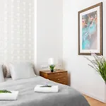 Luxury Apartment 76