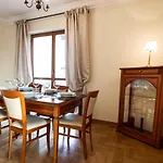 Ursynow Lavish Apartment