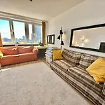 Super Apartament Brown 2X Metro Nowy Wifi Netflix Spotify Panorama Miasta