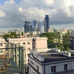 Studio Pawia Center