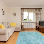Metro Raclawicka Cozy Studio Apartment By Noclegi Renters