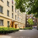 Tasteful Apartment In Warsaw City Center By Noclegi Renters