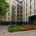 Modern Apartment Stalowa 2 Bedrooms & Parking By Noclegi Renters