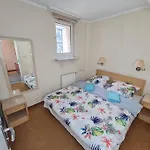 10Q - Z6 Apartment 305