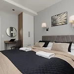 Stunning Family Apartment Ursynow With Parking & Balcony By Noclegi Renters