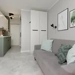 Cozy & Stylish Studio Ochota 1,5 Km To Zlote Tarasy By Noclegi Renters