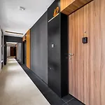 Herbu Oksza White Standard Apartment