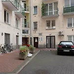 Trendy Apartment Mokotowska 1 Km To Lazienki Park By Renters