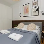 Stylish Apartment Nowolipie Close To Warsaw Old Town Square By Noclegi Renters