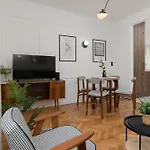Stylish Apartment Nowolipie Close To Warsaw Old Town Square By Noclegi Renters