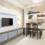 Golden Apartments Warsaw - Top Location - Grzybowska 5
