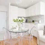 Glam & Modern By Cooee Apartments