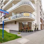 Modern Apartment With Gym,Terrace And Great Location