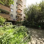 Bronco Apartments