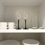 Apartment Solidarnosci, Metro, Wi-Fi, Tv, Youtube - By Hik Apartments