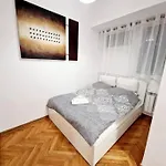 A Cosy Flat In The City Center Grzybowska 30/606