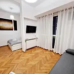A Cosy Flat In The City Center Grzybowska 30/606