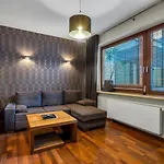 Warsaw Atelier - Central, Parking, Metro Nearby - By Rentujemy